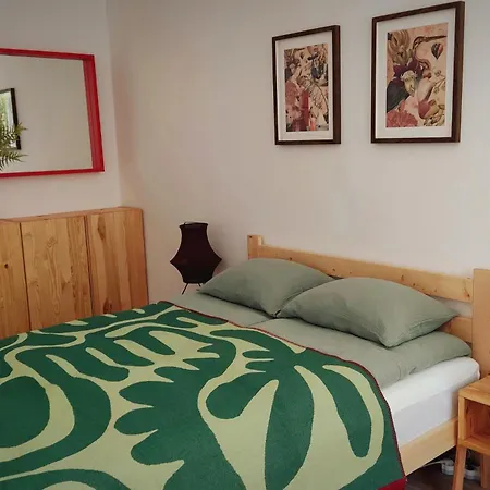 Kwadrat I Kropka Apartament Zamosc Exterior foto
